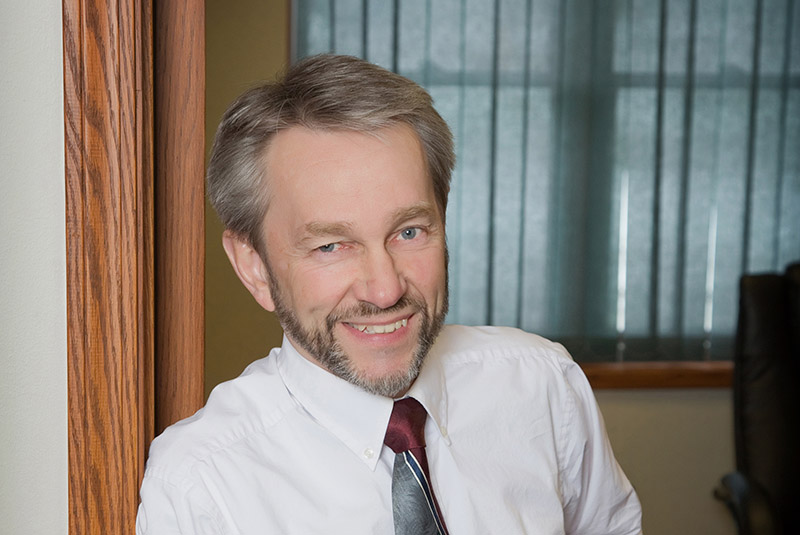 GreenLeaf Bank Lender Ken Jenks retires.