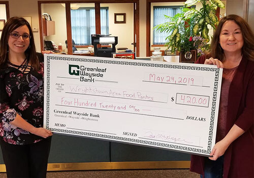 Greanleaf Bank presents check to Wrightstown Area Food Pantry